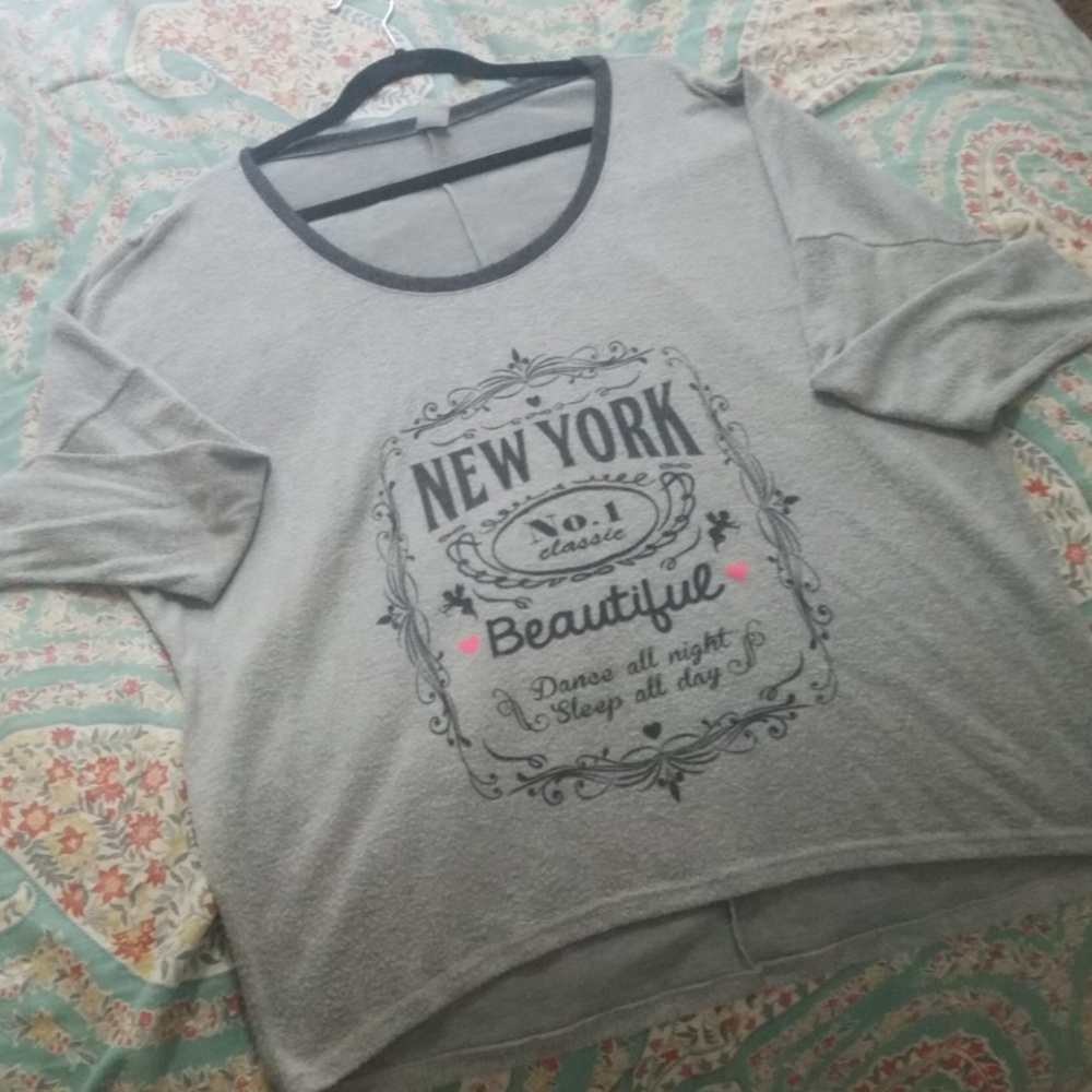 Long sleeve tee